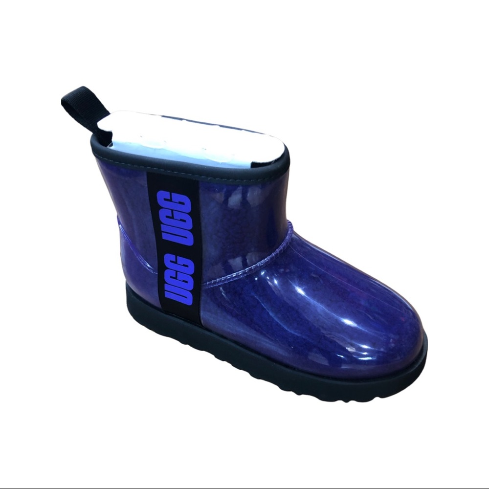 New women’s UGG mini clear winter boot